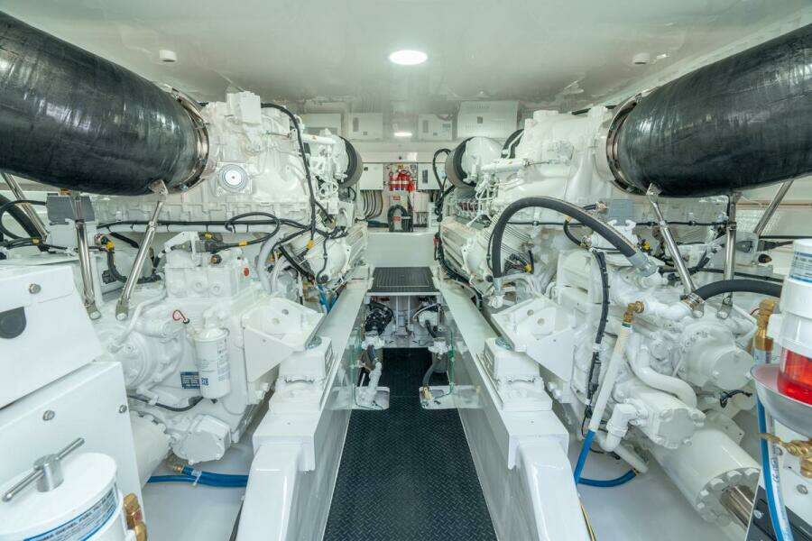 In Stock Viking 64C 64 739 64ft Viking Yacht For Sale