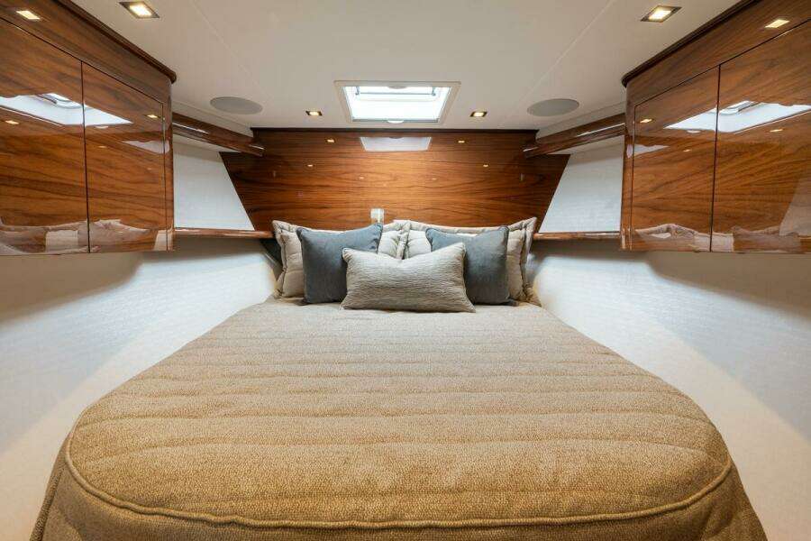 In Stock Viking 64C 64 739 64ft Viking Yacht For Sale