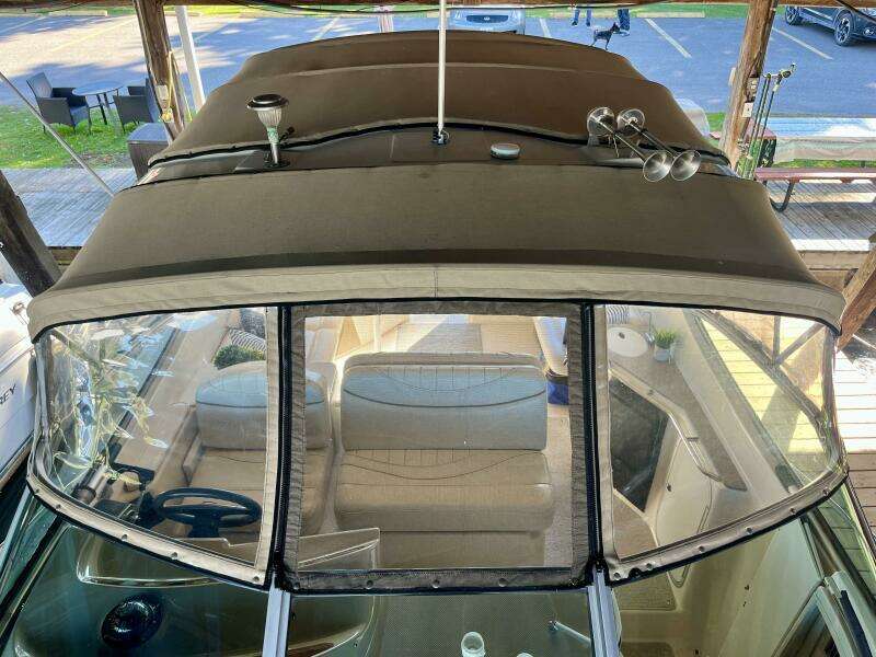 33ft Maxum Yacht For Sale