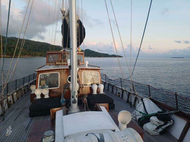 The Impossible Machine 66ft Custom Yacht For Sale