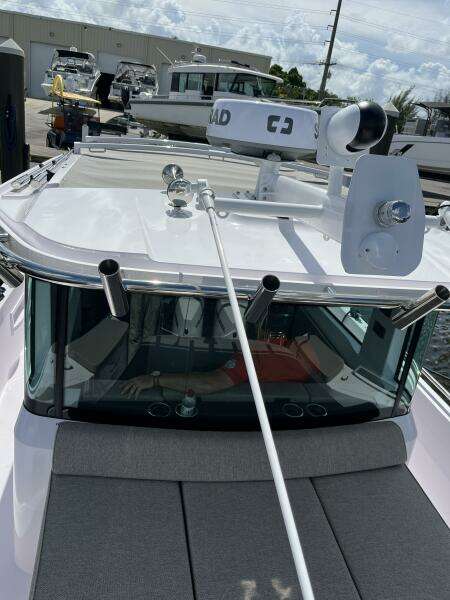Axopar 37ft Axopar Yacht For Sale