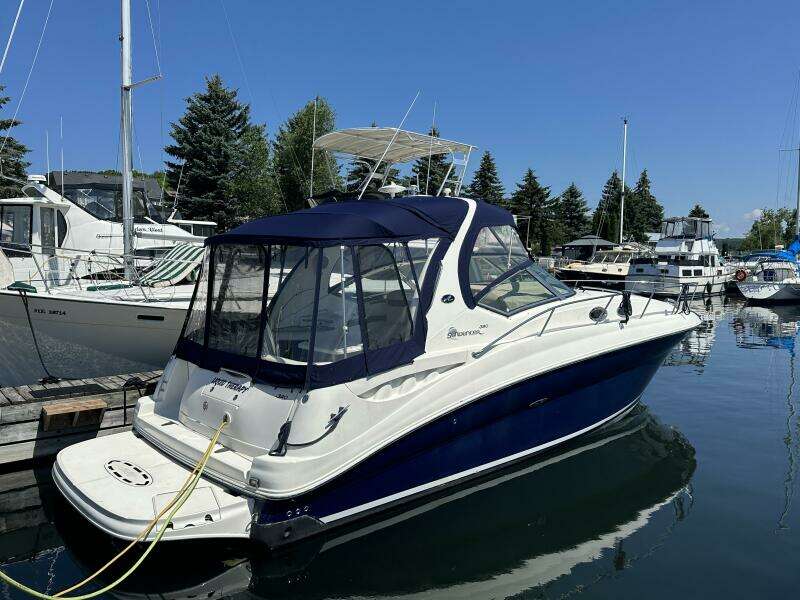 Liquid Therapy 32ft Sea Ray Yacht For Sale
