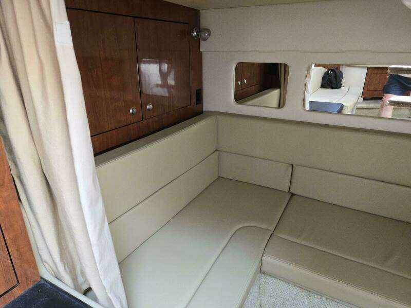 31ft Sea Ray Yacht For Sale