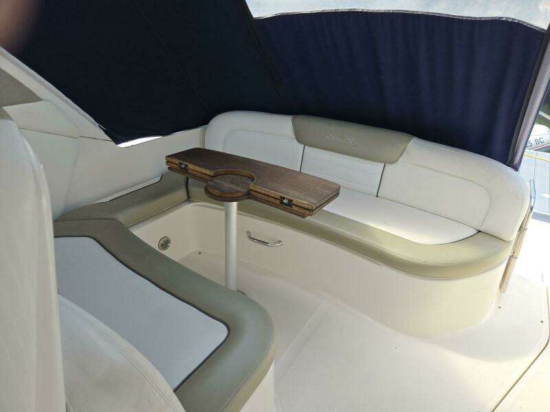 31ft Sea Ray Yacht For Sale