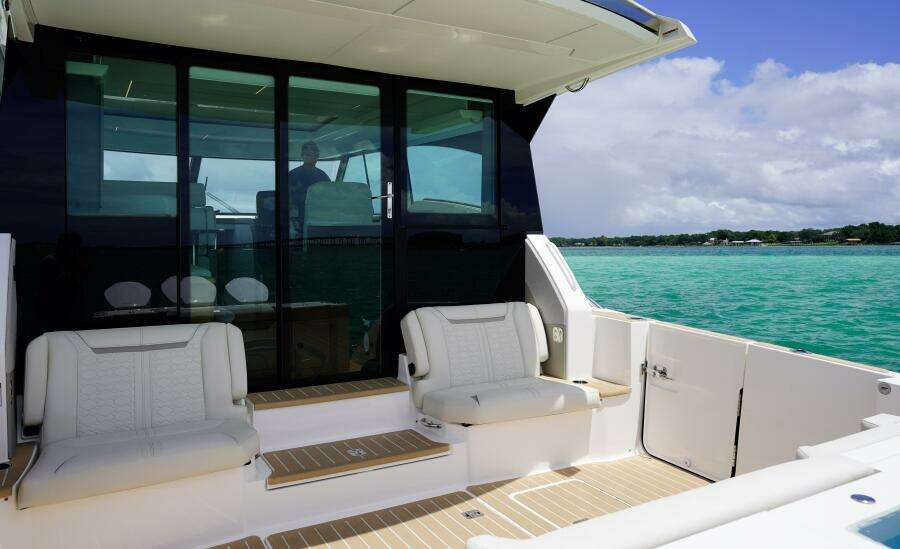 2024 Tiara Yachts 48LE- LADY OGEA- Cockpit