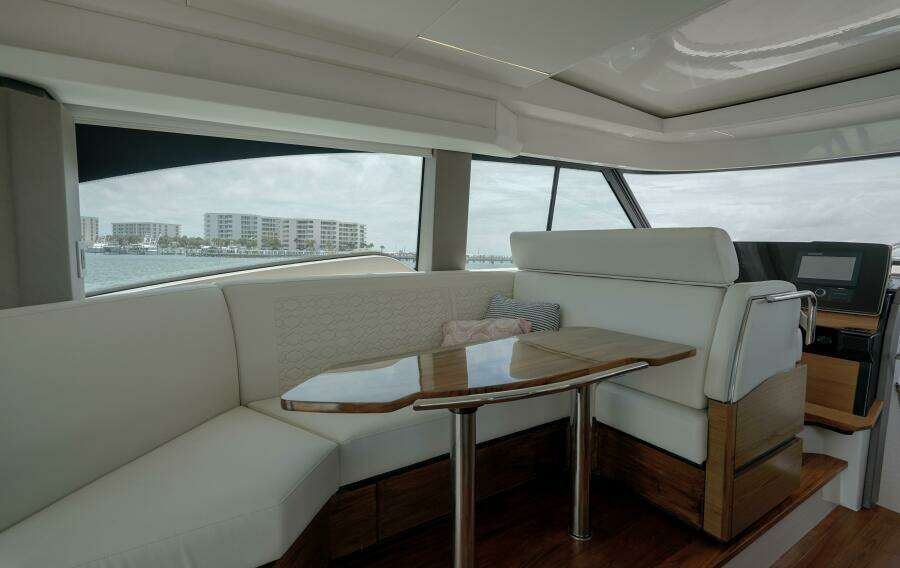 2024 Tiara Yachts 48LE- LADY OGEA- Dinette