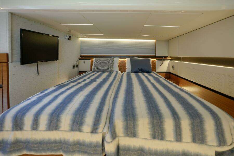 2024 Tiara Yachts 48LE- LADY OGEA- Guest Stateroom