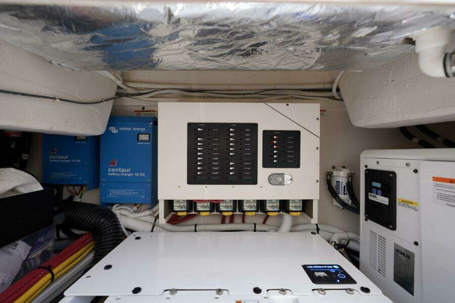 2024 Tiara Yachts 48LE- LADY OGEA- Generator