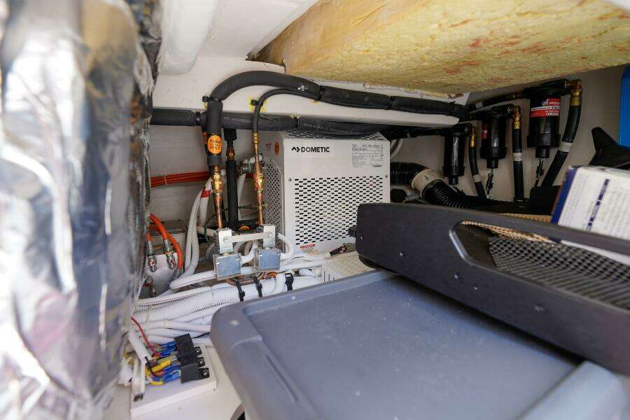 2024 Tiara Yachts 48LE- LADY OGEA- Engine room