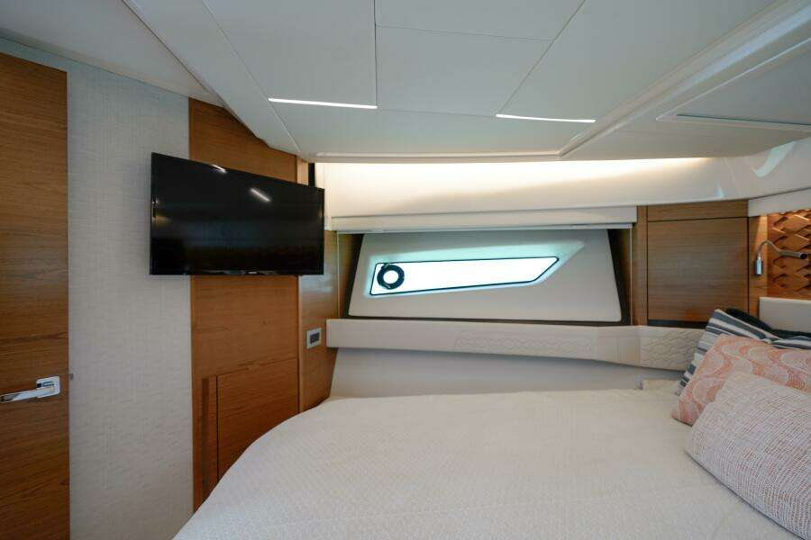 2024 Tiara Yachts 48LE- LADY OGEA- Master Stateroom
