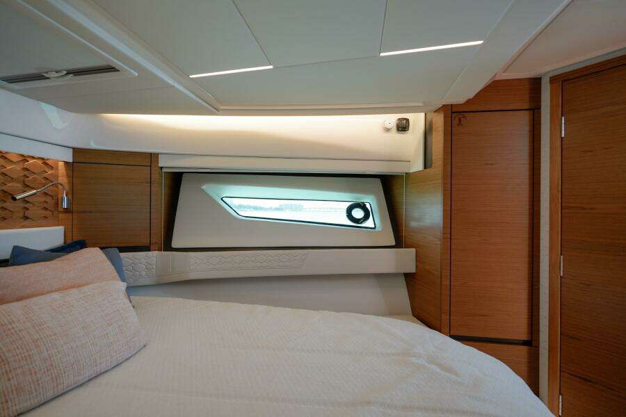 2024 Tiara Yachts 48LE- LADY OGEA- Master Stateroom