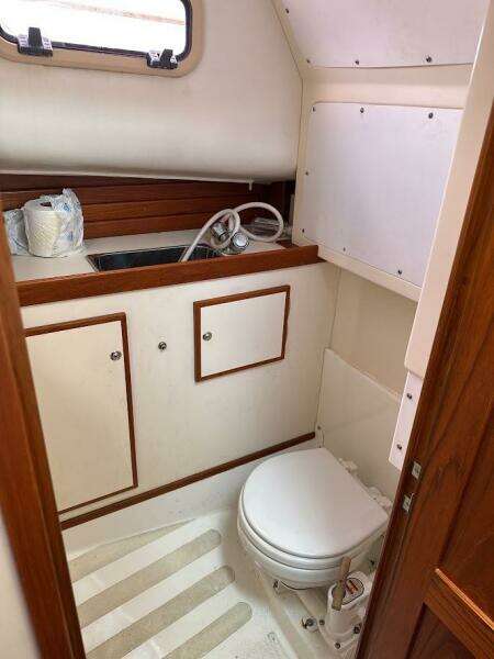 Crosswinds 29ft Dyer Yacht For Sale