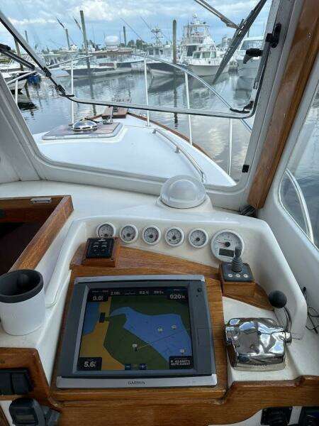 Crosswinds 29ft Dyer Yacht For Sale