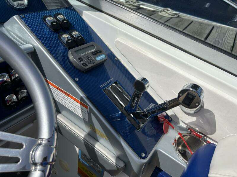 27ft Formula Yacht For Sale