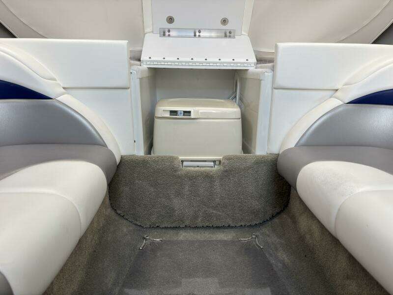 27ft Formula Yacht For Sale