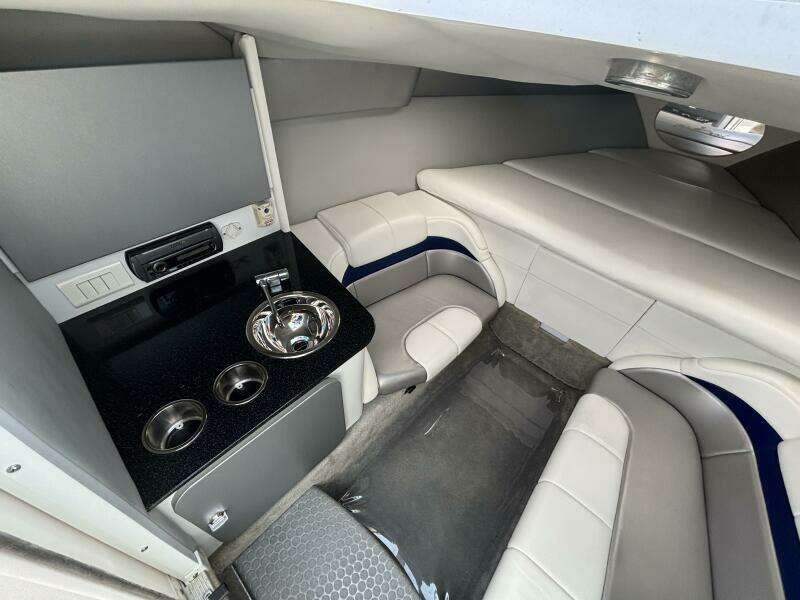 27ft Formula Yacht For Sale