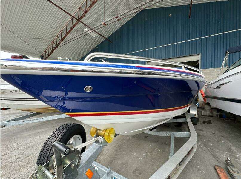 27ft Formula Yacht For Sale