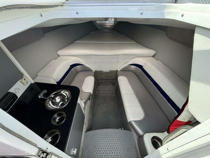 27ft Formula Yacht For Sale