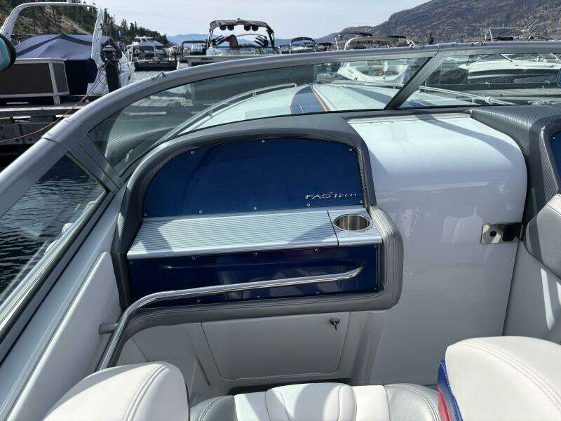 27ft Formula Yacht For Sale