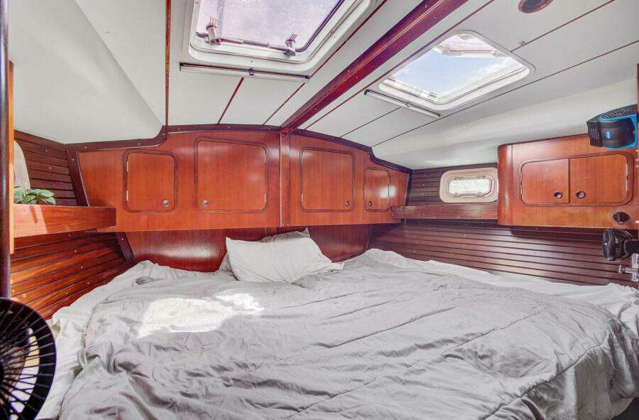 Grace 50ft Beneteau Yacht For Sale
