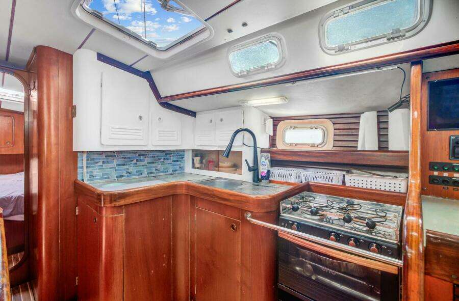 Grace 50ft Beneteau Yacht For Sale