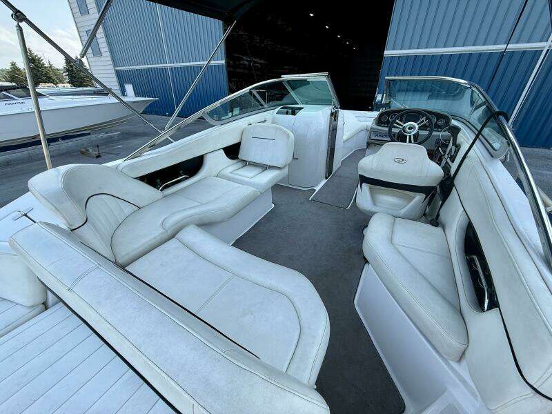 25ft Regal Yacht For Sale