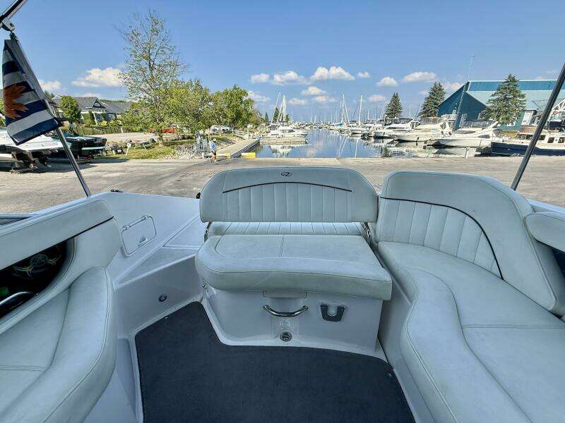 25ft Regal Yacht For Sale
