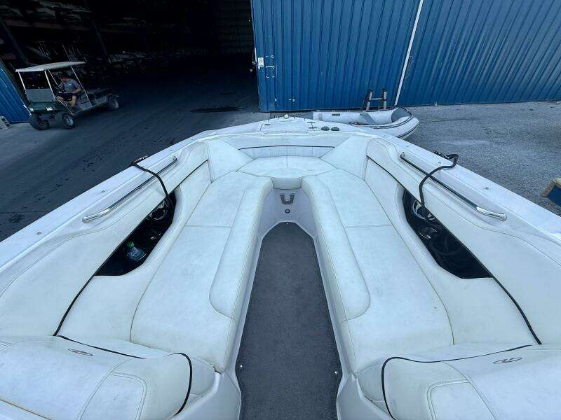 25ft Regal Yacht For Sale