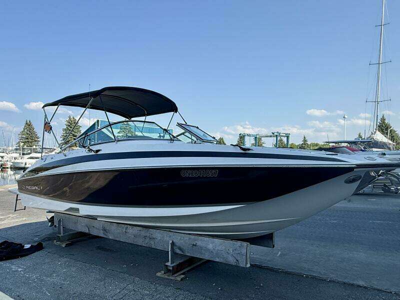 25ft Regal Yacht For Sale