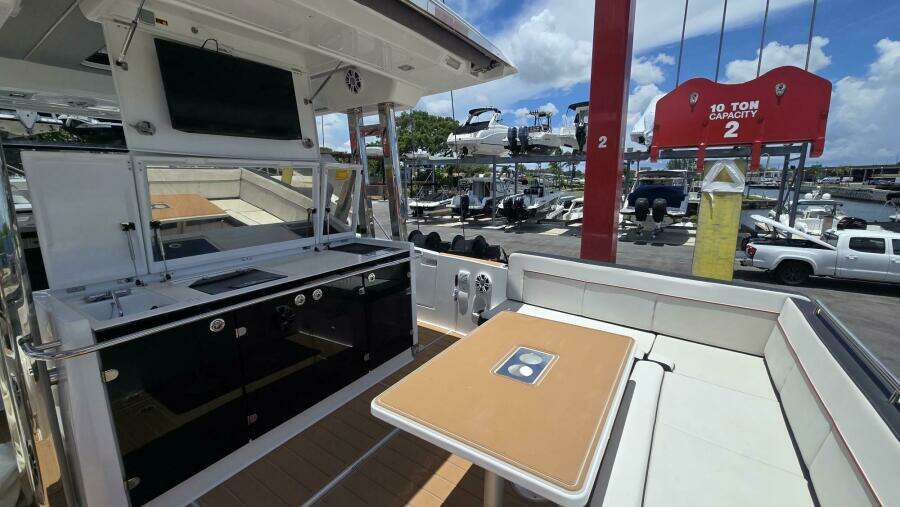 40ft Jeanneau Yacht For Sale