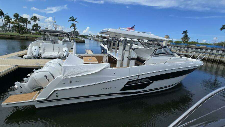 40ft Jeanneau Yacht For Sale