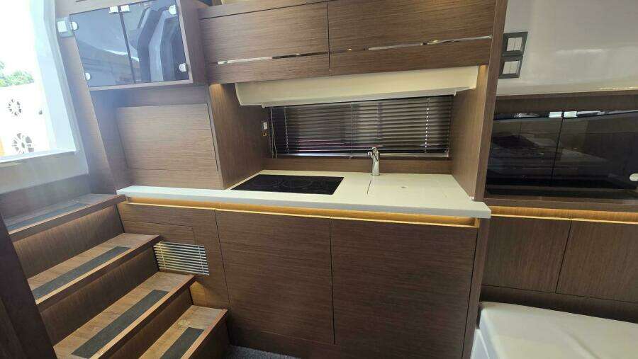 40ft Jeanneau Yacht For Sale