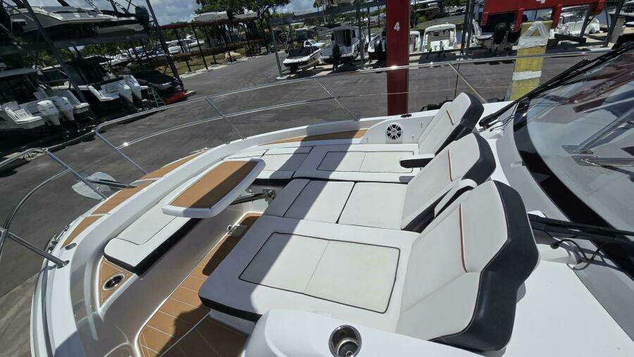 40ft Jeanneau Yacht For Sale