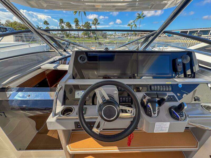 40ft Jeanneau Yacht For Sale