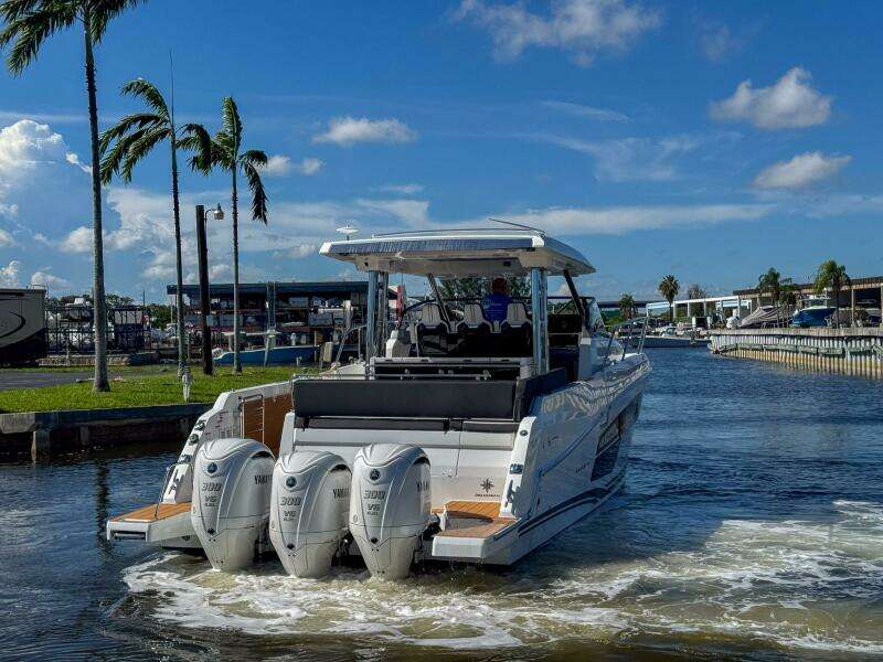 40ft Jeanneau Yacht For Sale