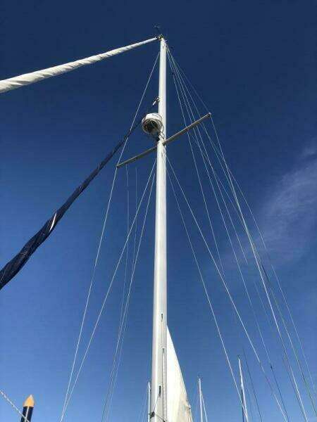 Island Packet 380