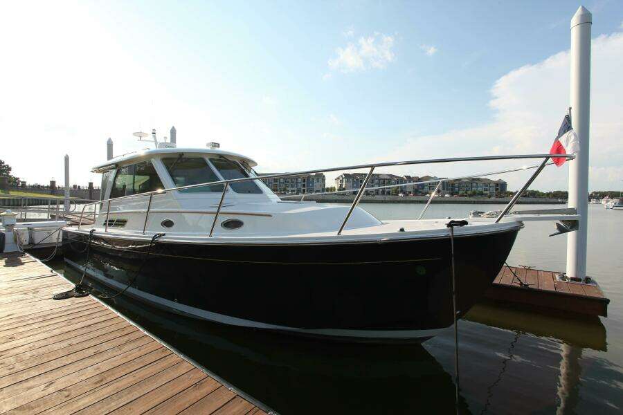 Lagniappe 33ft Back Cove Yacht For Sale