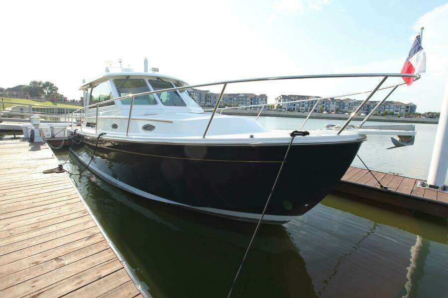 Lagniappe 33ft Back Cove Yacht For Sale