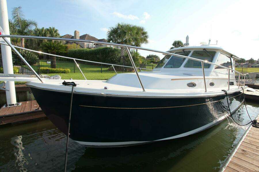 Lagniappe 33ft Back Cove Yacht For Sale