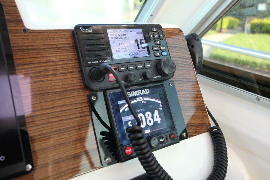Lagniappe 33ft Back Cove Yacht For Sale