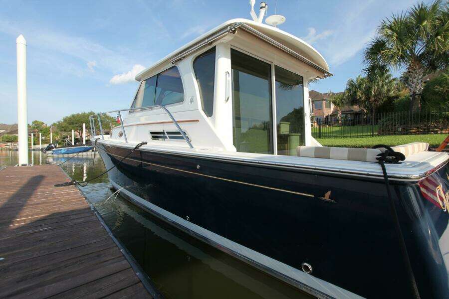 Lagniappe 33ft Back Cove Yacht For Sale