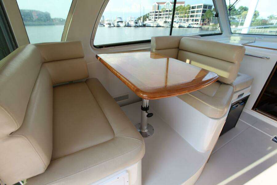 Lagniappe 33ft Back Cove Yacht For Sale