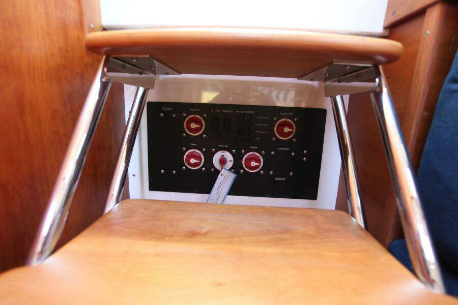Lagniappe 33ft Back Cove Yacht For Sale