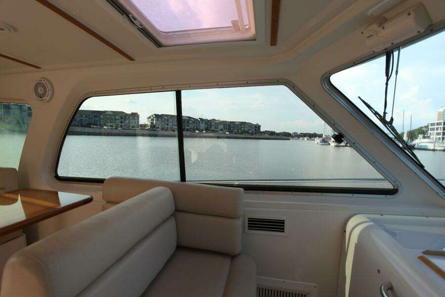 Lagniappe 33ft Back Cove Yacht For Sale