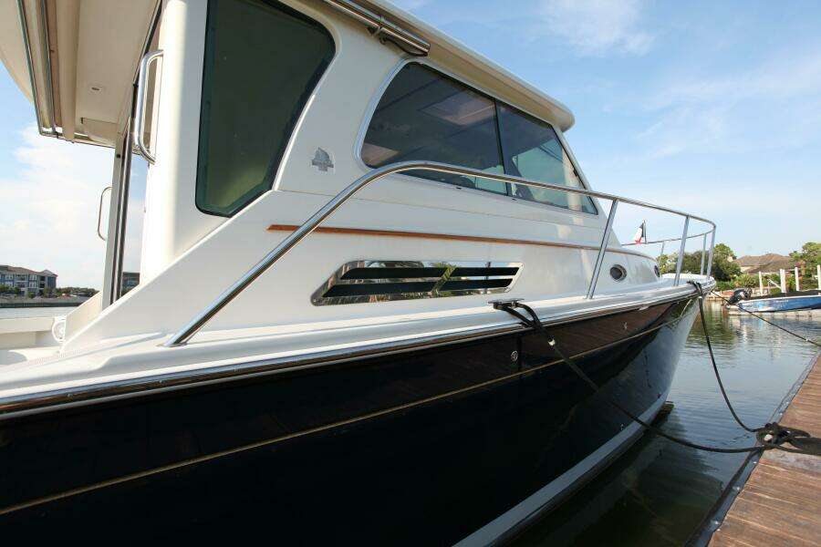 Lagniappe 33ft Back Cove Yacht For Sale