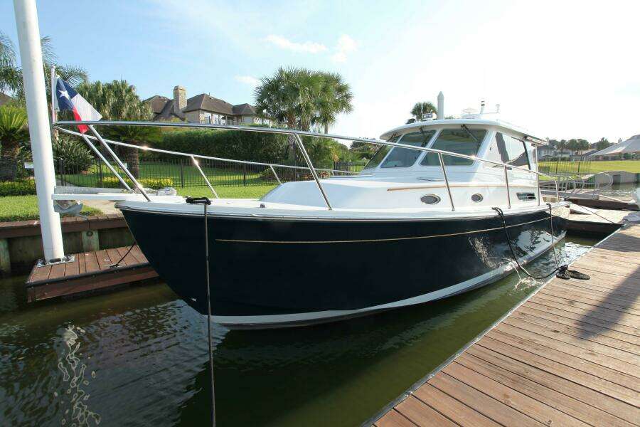 Lagniappe 33ft Back Cove Yacht For Sale