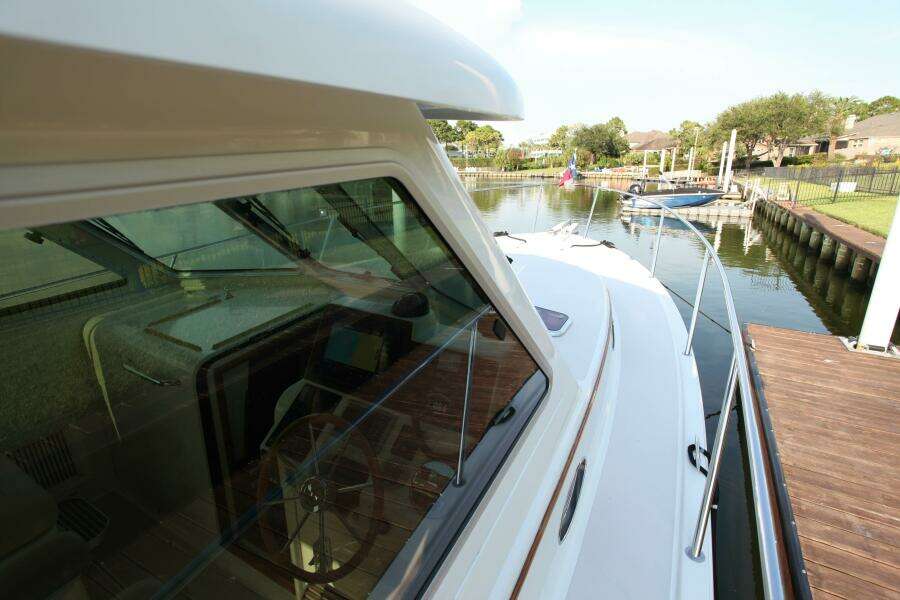 Lagniappe 33ft Back Cove Yacht For Sale