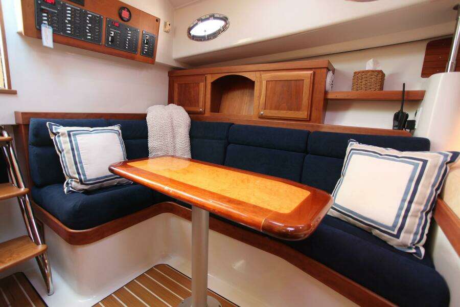 Lagniappe 33ft Back Cove Yacht For Sale