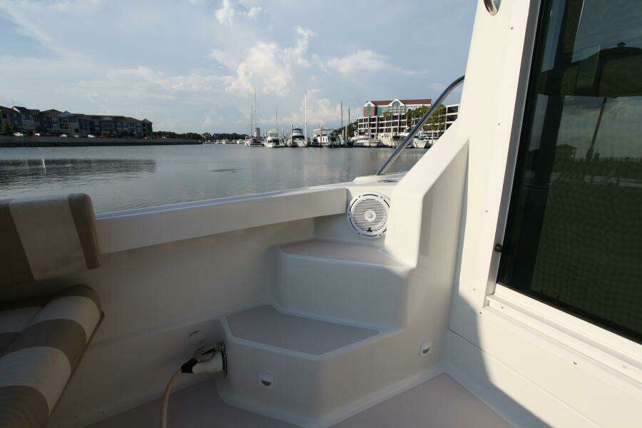 Lagniappe 33ft Back Cove Yacht For Sale
