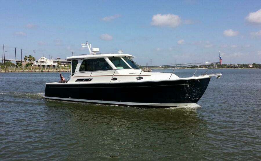 Lagniappe 33ft Back Cove Yacht For Sale